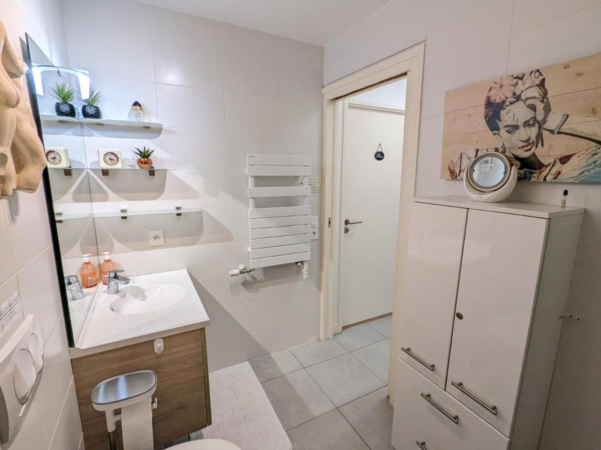 Arcachon Centre Ville - Charmant T2 Avec Balcon, Parking Securise, Proche Gare, Commerces Et Plage - Fr-1-420-90 ภายนอก รูปภาพ