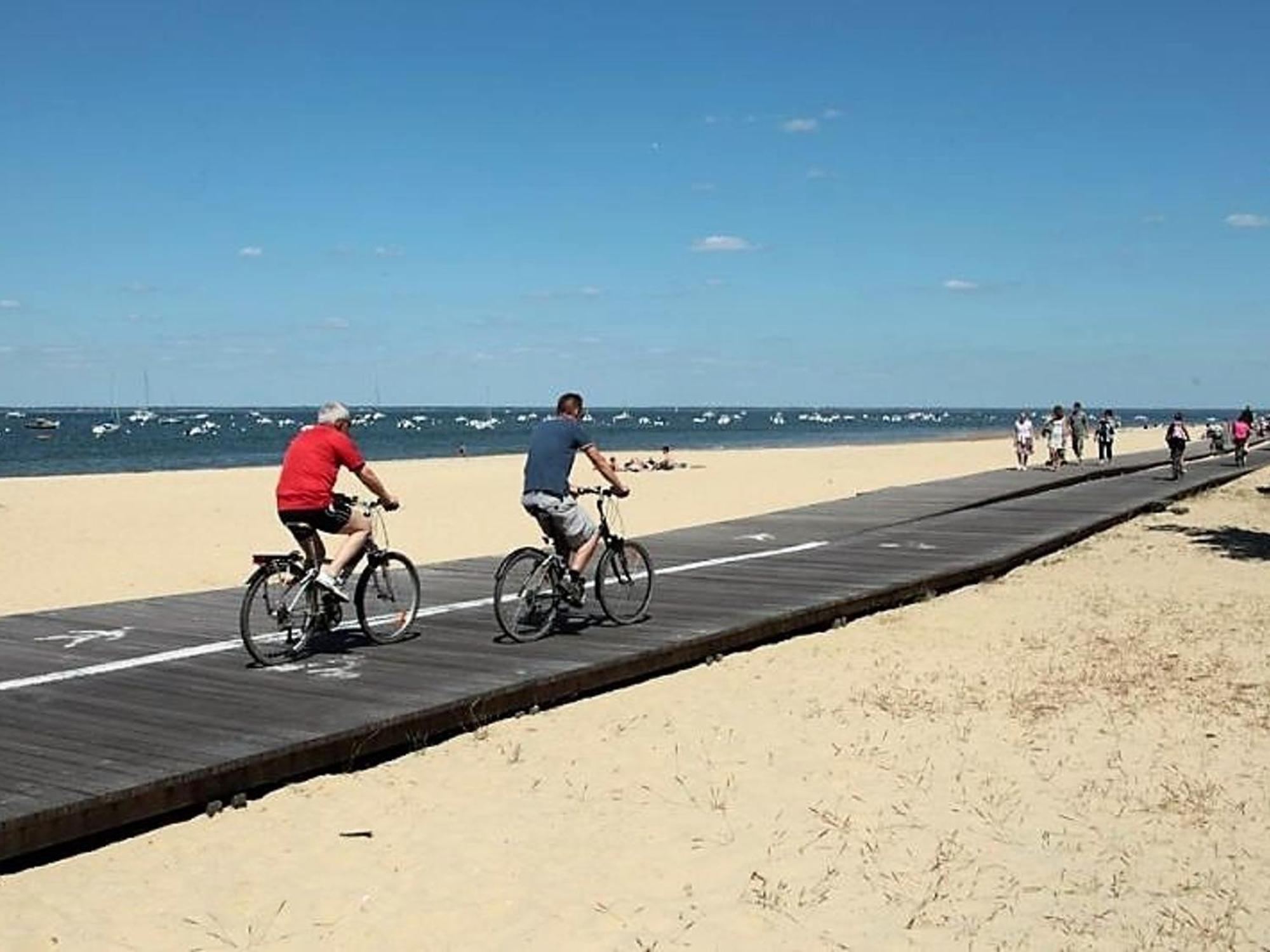 Arcachon Centre Ville - Charmant T2 Avec Balcon, Parking Securise, Proche Gare, Commerces Et Plage - Fr-1-420-90 ภายนอก รูปภาพ